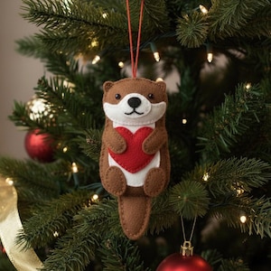 Otter, Ornaments, felt, Sewing PATTERN, cute, Tree, Christmas, cute, easy, sea, kids, craft, kids, diy, activity, heart, plush, stuffed