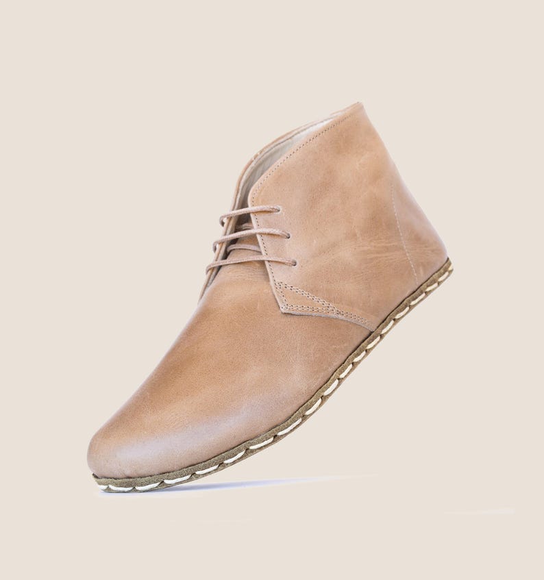 Breathable leather and artisan Gaziantep craftsmanship — tradition meets modern wellness for women.