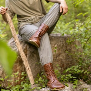 Handmade barefoot shoes designed for natural posture and foot freedom.