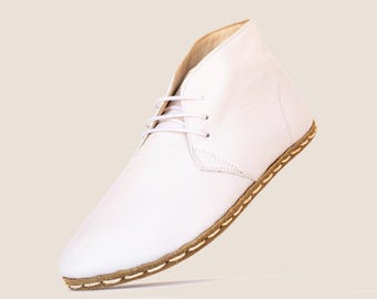 Bottines Chukka blanches pour femmes : cuir véritable fait main, bout large, pieds nus, nuage