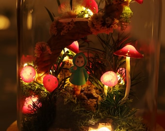 Handmade Mushroom Forest Night Light with White Crystals, Mushroom Table Lamp, Fairy Forest gift
