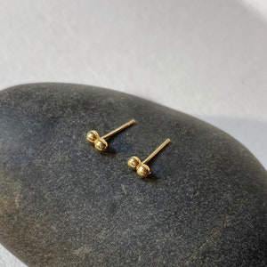 cute little gold earrings, solid gold, minimal design and everyday earrings, cartilage and lobe studs, solid gold studs, modern earrings