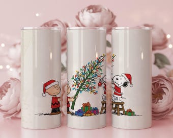 Envoltorio para vaso con un lindo niño y perro para decorar el árbol de Navidad • Dibujos animados festivos PNG • Diseño de sublimación de luces navideñas