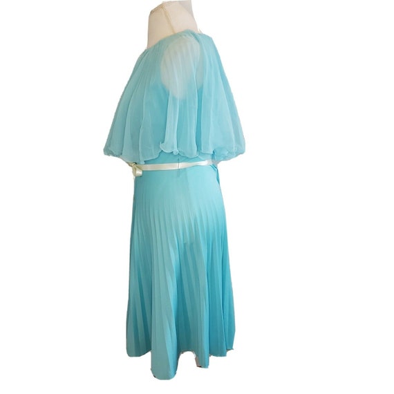 Vintage 60s Womens Size 6 Light Blue Cape Sheath … - image 3