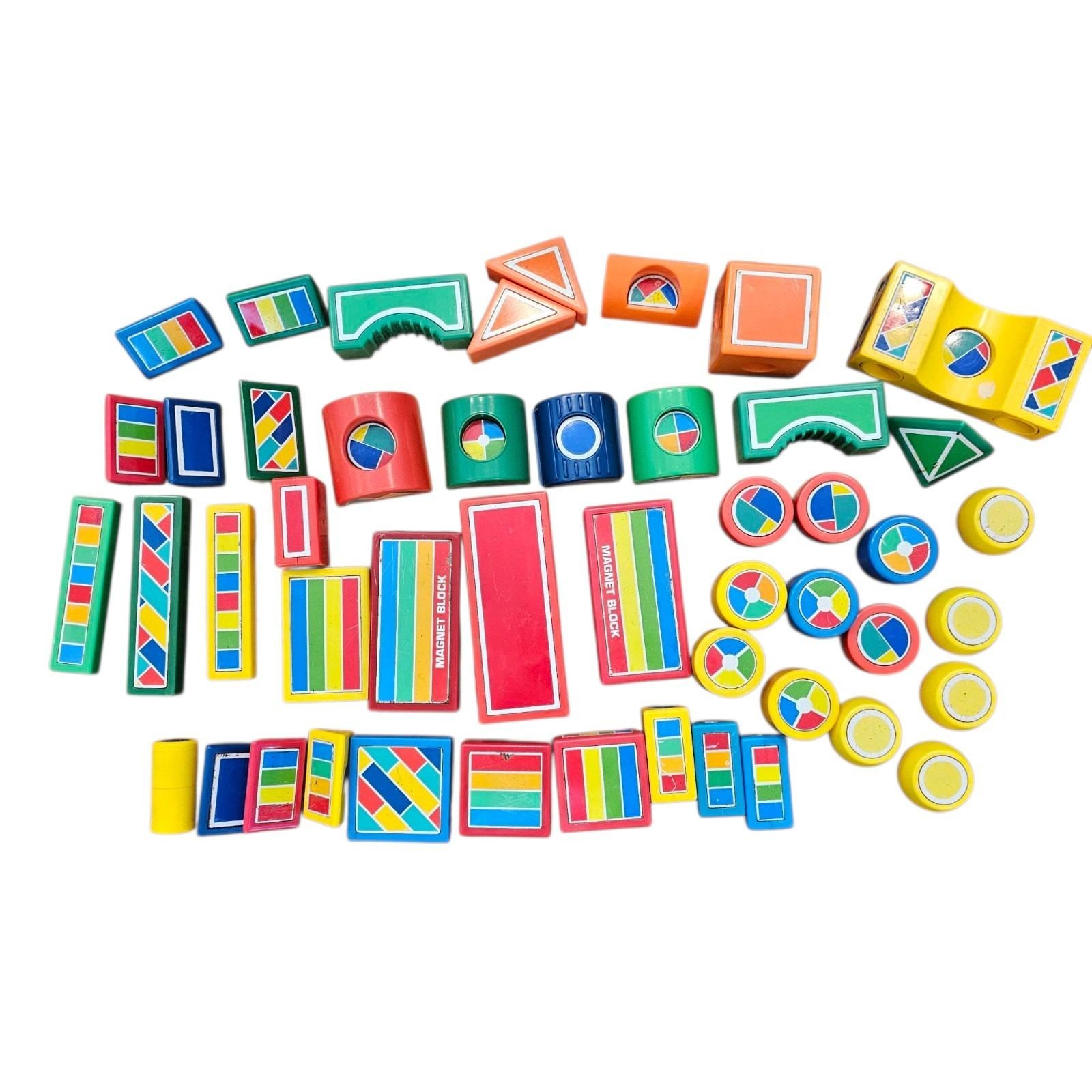 80s Rainbow Hilco Magnetic Building Blocks Set 48 Pieces Toddler