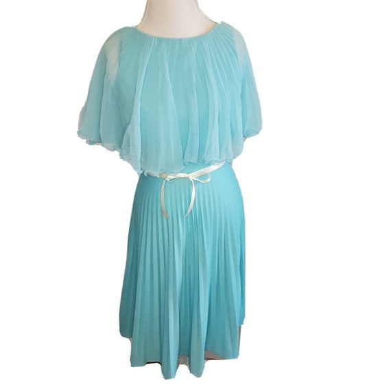 Vintage 60s Womens Size 6 Light Blue Cape Sheath … - image 2