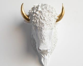 Faux Taxidermy Buffalo Bison Head - Wall Decor - White and Gold - BIH0108