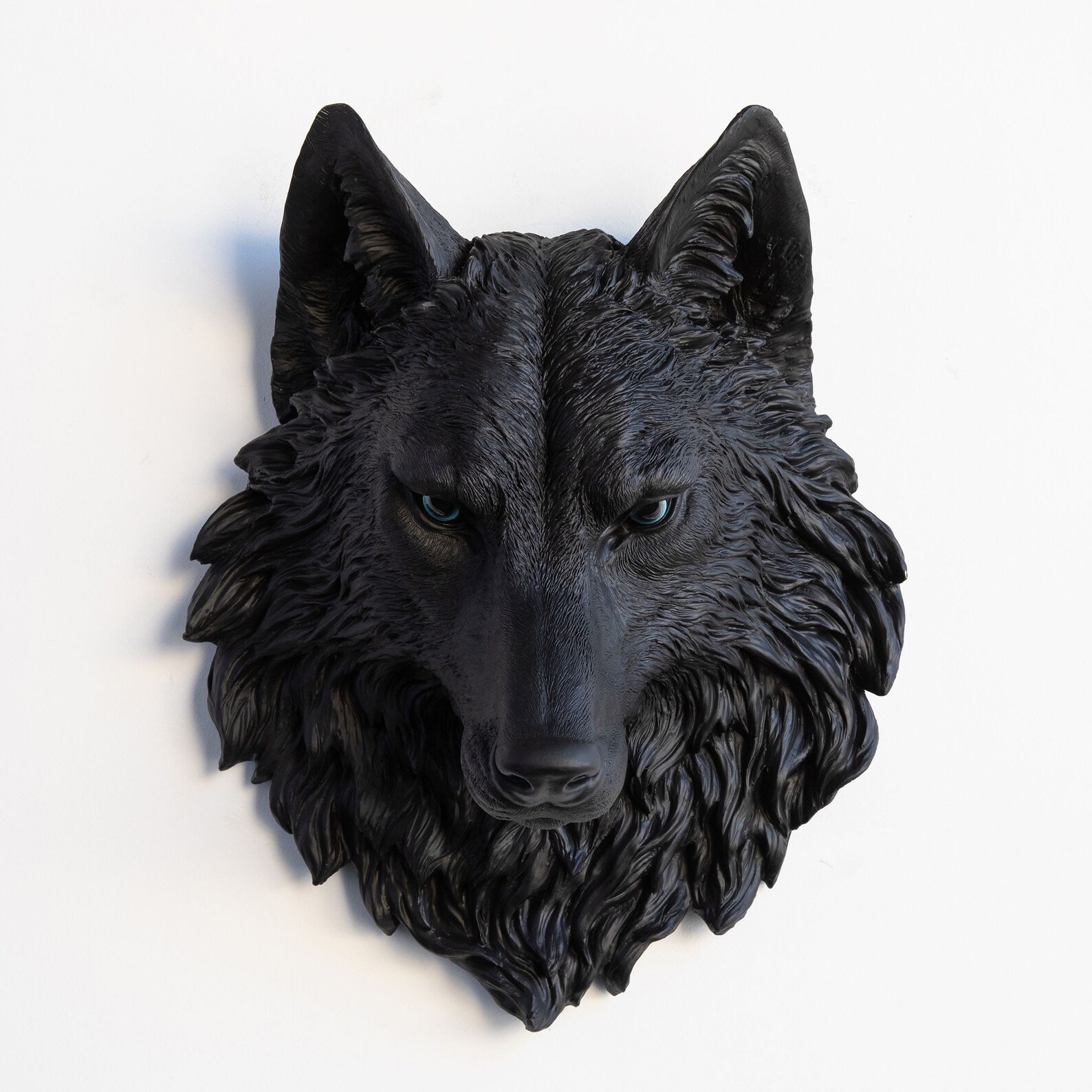 Faux Taxidermy Wolf Head Wall Mount Wall Decor Black With - Etsy