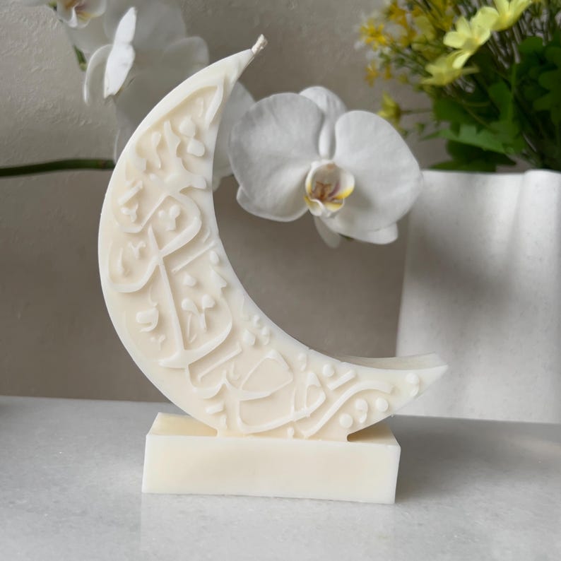 Ramadan Gift Crescent Moon Candle with Arabic Calligraphy | Islamic Home Decor | Vegan Rapeseed Wax, Unscented, Natural White | Eid Gift image 12
