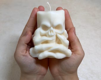 Skull Candle with Hands – Gothic Decor, Vegan Rapeseed Wax, Unscented Natural White | Hand Poured | Memento Mori
