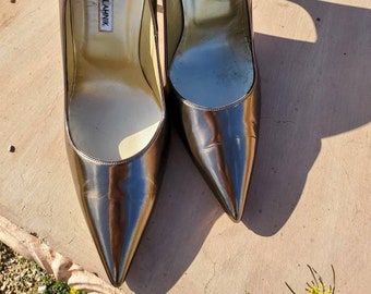 Manolo Blahnik Bronze Brown Metallic Leather Pointy Heel Pump Size 40.5 or 10