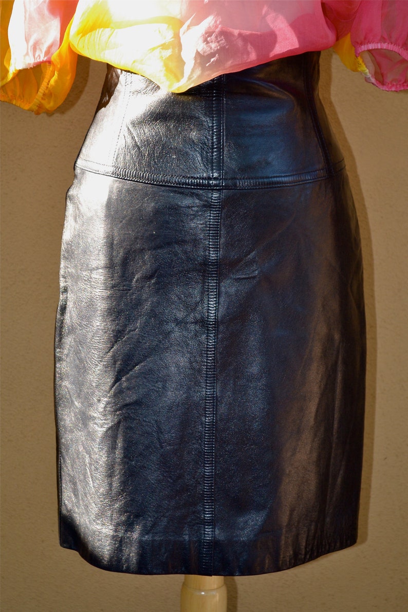 vtg ESCADA leather lambskin Kidskin PENCIL SKIRT navy black size s-m
