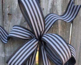 Wired Wreath Bows