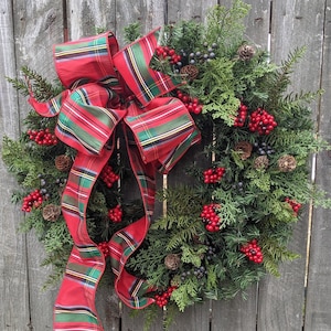 Christmas Wreath, Christmas Door Wreath, Warm Plaid Winter Natural Wreath Christmas wreath Snowy Wreath Door, Red Berries, Christmas 321
