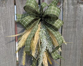 Fall Lantern Swag, Green and Off-white, Small Bow with foliage for decor or wedding