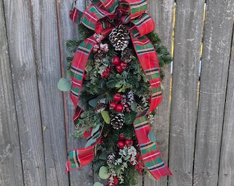 Christmas Teardrop Swag, Holiday Decor, Plaid Tartan Door Swag, Icy plaid with touch of blue, Traditional Classic Christmas Door Rudolph*
