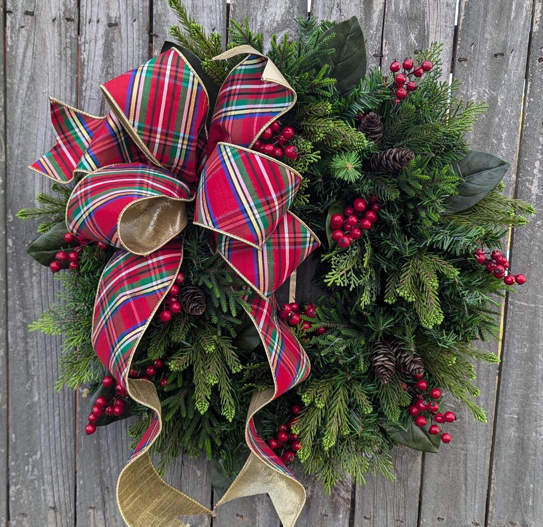 Christmas Wreath, Red and Green Wreath Nutcracker, Christmas Wreath ...