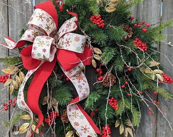 Christmas Wreath, Holiday Wreath, Gold and Red, Snowflake Design, Unique Elegant Christmas Wreath for Door, Full Snowflake Door Wreath 370*