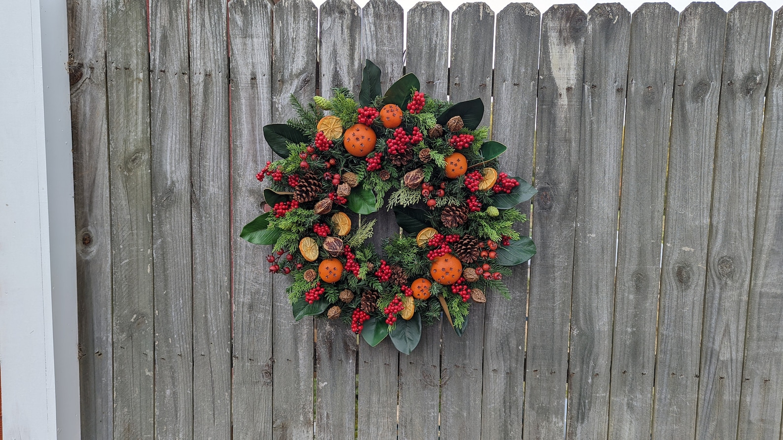 Williamsburg style christmas wreaths