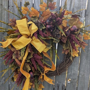 Fall Wreath, Wreath for Fall / Autumn, Harvest Fruit Fall Wreath, Green Fall Door Wreath, Halloween Door Wreath, Horn&#39;s 407