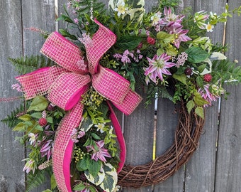 Spring Wreath, Bright Wreath for Spring and Summer, Bright Pink, wildflowers, red berries, Colorful Wreath for Spring, Wreath 389