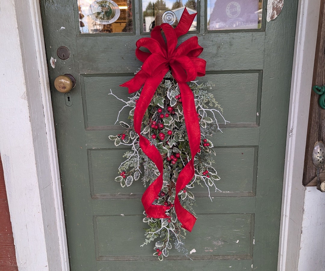 RXMORI Christmas Teardrop Door Swag,Black White Plaid Bow Eucalyptus
