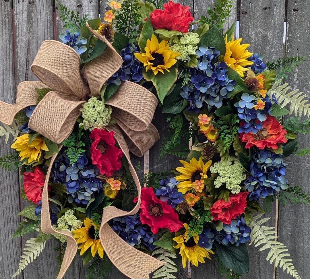 Corona de girasol, corona de amapolas y hortensias de primavera, roja,  amarilla y azul, corona para puerta de entrada, corona para primavera y  verano, ..., image size:1080x972