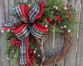 Christmas Wreath, Christmas Door Wreath, Plaid Winter Natural Wreath Christmas Lodge Wreath Door, Christmas, Grapevine Farmhouse Wreath 303