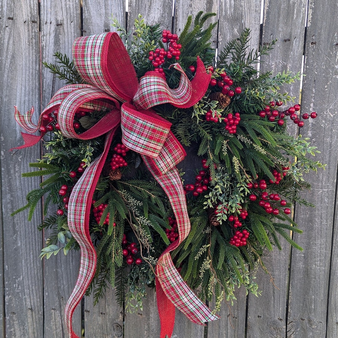 Christmas Wreath, Plaid Holiday Wreath, Rustic Plaid Natural Christmas wreath Red Burlap Berry Evergreen Wreath, Berries, Christmas 414