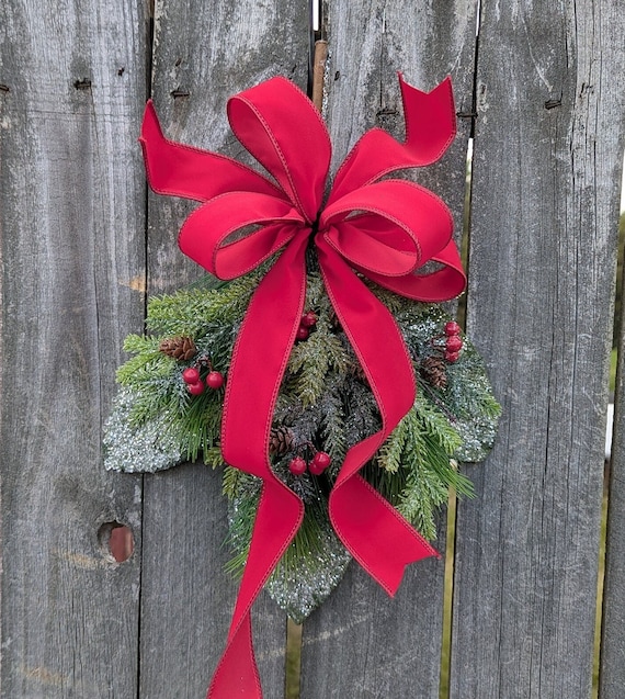 Christmas Swag, Lantern Swag, Christmas Decor, Traditional Red 