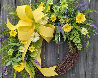 Spring Wreath, Spring/Summer Wreath, Spring Wreath with Bow,  Daisy Lavender Fields, Wreath, Summer Wreath, Yellow Wreath, Door Wreath 275