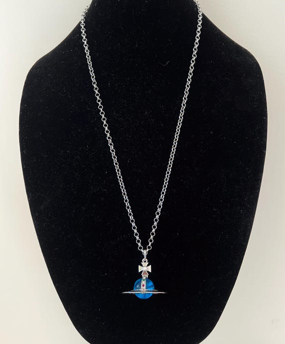 Vivienne Westwood ネックレス sv925 Vivienne Westwood Silver Necklace, Blue Orb With Gemstones Pendant
