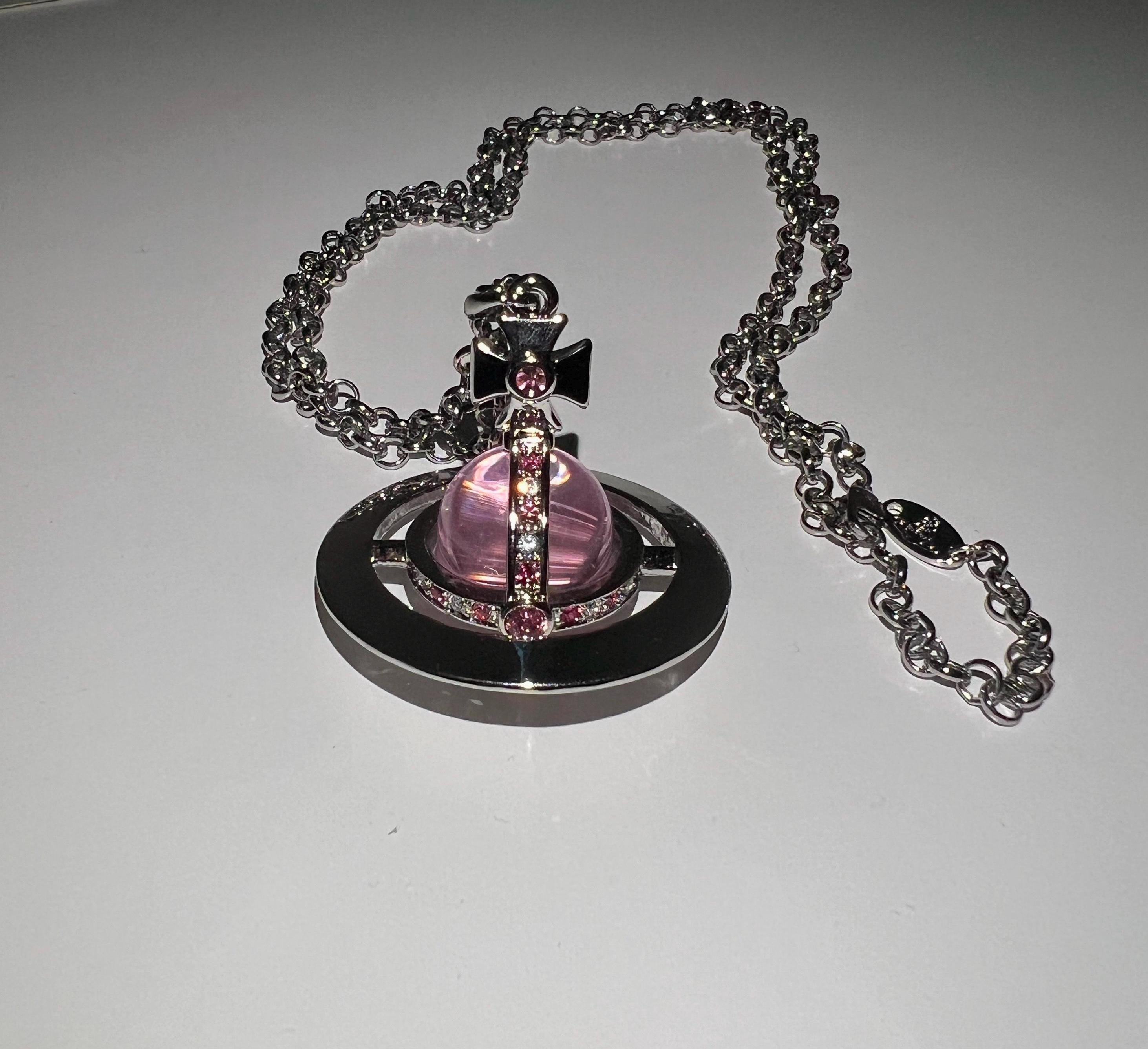 え*汁様 ヴィンテージvivienne Westwood TinyORB ペンダ Vivienne