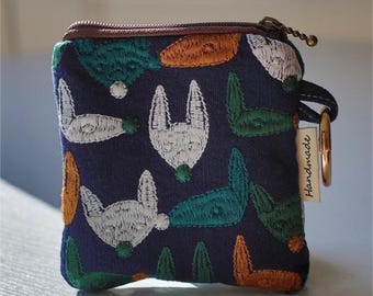 Handmade Embroidered Mini Pouch, Cotton Linen Earphone Lipstick Coin Purse, Key Holder Gift