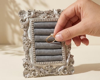 Baroque Velvet Ring Holder, Elegant Wedding Ring Display,  Vintage Style Jewelry Display, Silver ring organizer, Ring storage display