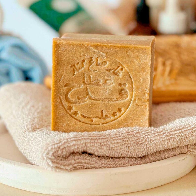 Aleppo soap Aleppo seife Olivenölsiefe Jabón de Aleppo Jabon de Aleppo Savond'alep savon d' Alep Aleppo tvål Saponi di Alepo saboni di Alepo Zaman Sense Aleppo zeep traditional Aleppo soap Original Aleppo soap Authentic Aleppo soap