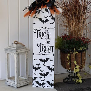 Trick or Treat Halloween Porch Leaner Sign