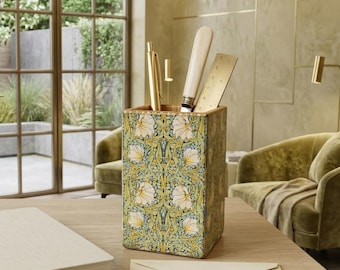 William Morris Pimpernel Wooden Pen Holder: Bohemian Desk Decor