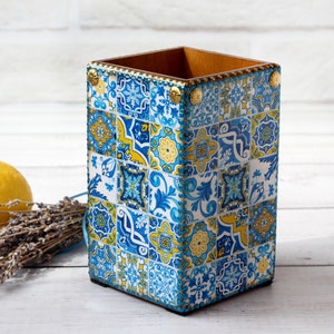 Wooden Pen Holder Spanish Majolica Tiles Style, college apartment decor, Teacher Gifts, Pencil Pot, Make up brush Holder, Pencil Pot