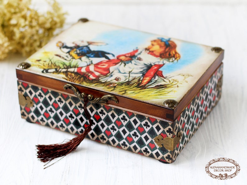 Alice in Wonderland The White Rabbit Tea Party Wooden Tea Box