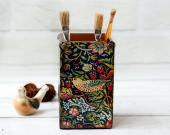 Wooden Pen Holder William Morris Strawberry Thief , college apartment decor, Teacher Gifts, Pencil Pot, Make up brush Holder, Pencil Pot