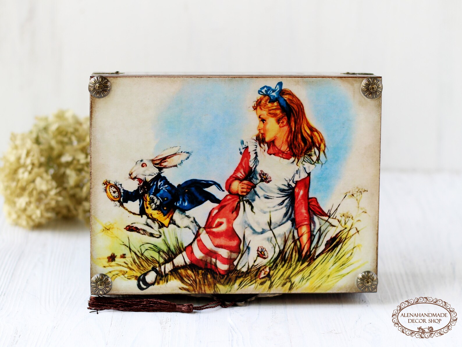 Alice's Adventures in Wonderland the White Rabbit Tea Party Wooden Tea ...