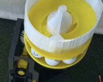 Automatyczny dozownik piłek golfowych – podajnik piłek drukowany w technologii 3D do ćwiczeń na strzelnicy i puttingu
