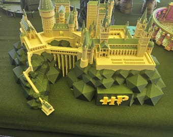 Szczegółowy model zamku szkoły magii wydrukowany w 3D – fantastyczny element wystawowy (9"x9,5"x5")