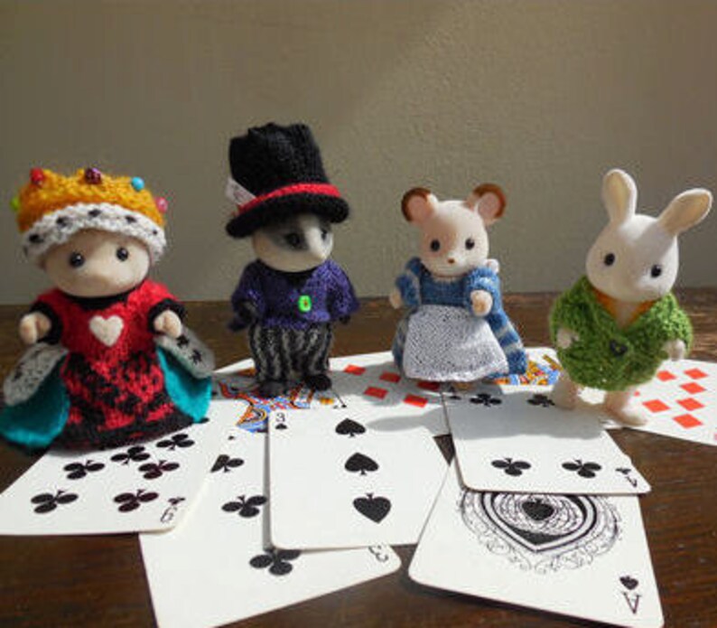 Sylvanian Families Clothes Pattern And Guide Book