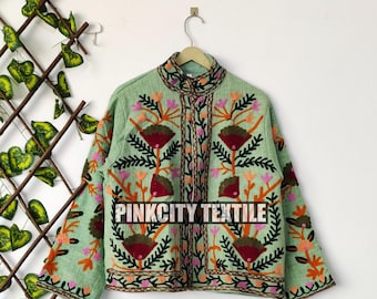 TNT Stoff Suzani Jacke, Robe, Geschenk für sie, handgemachte Suzani Stickerei Jacke, Winter tragen Jacke Mantel, Damenmantel, Suzani kurze Jacke