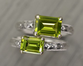 Peridot Ring, Sterling Silver, Emerald Cut Solitaire, Apple Green Gemstone Milgrain Band, Fitz Ring