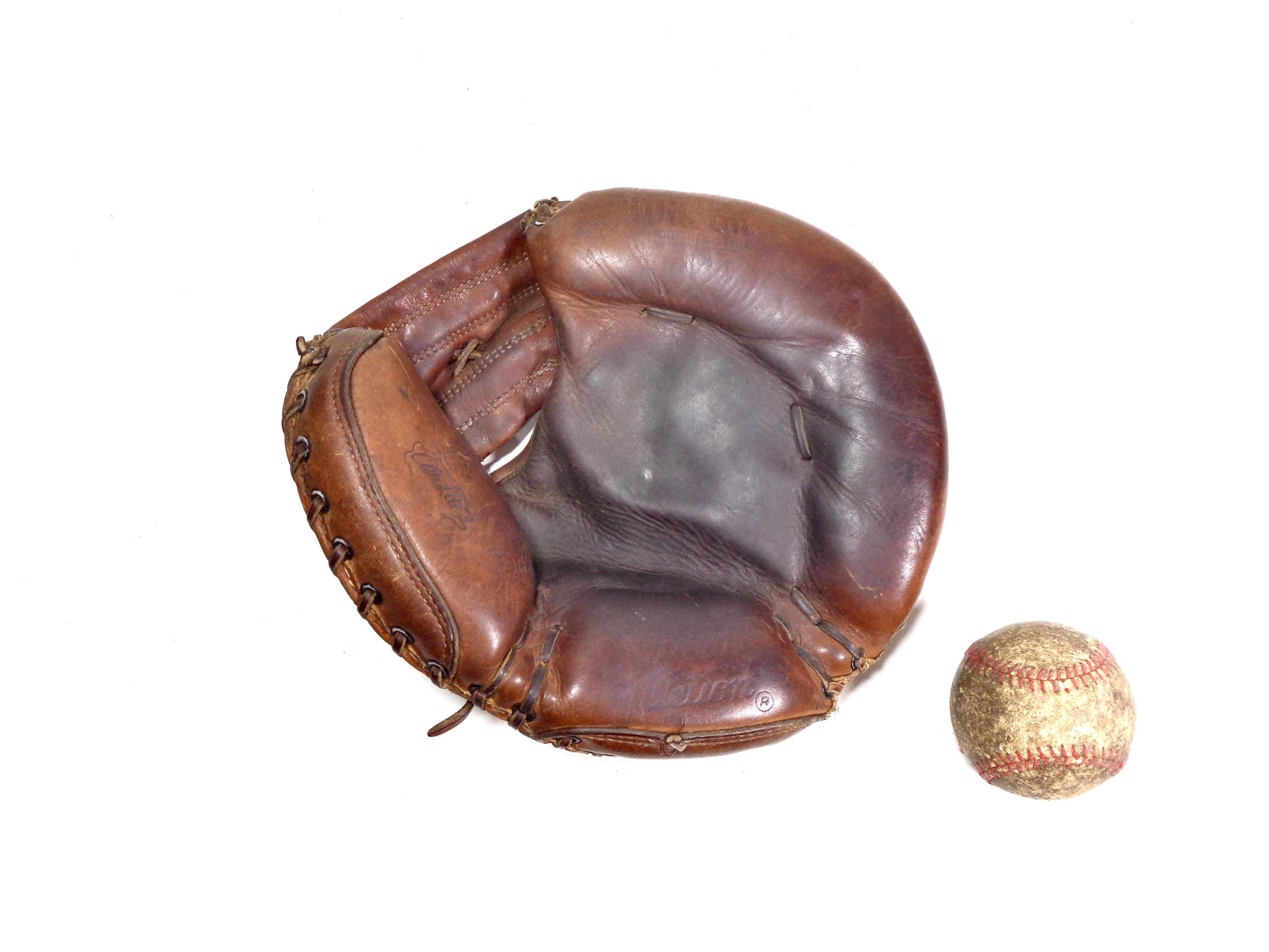 Vintage Wilson Baseball Glove - Etsy