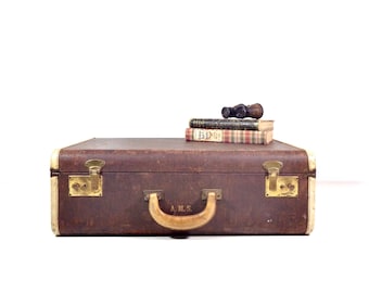 Vintage Tweed Suitcase, 1940s Maroon Tweed and White Leather Suitcase, Antique Luggage Decor Prop