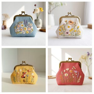 Monedero de lino bordado a mano: bolso vintage con cierre de beso y diseño floral, bolso pequeño con cierre, regalo botánico para ella.